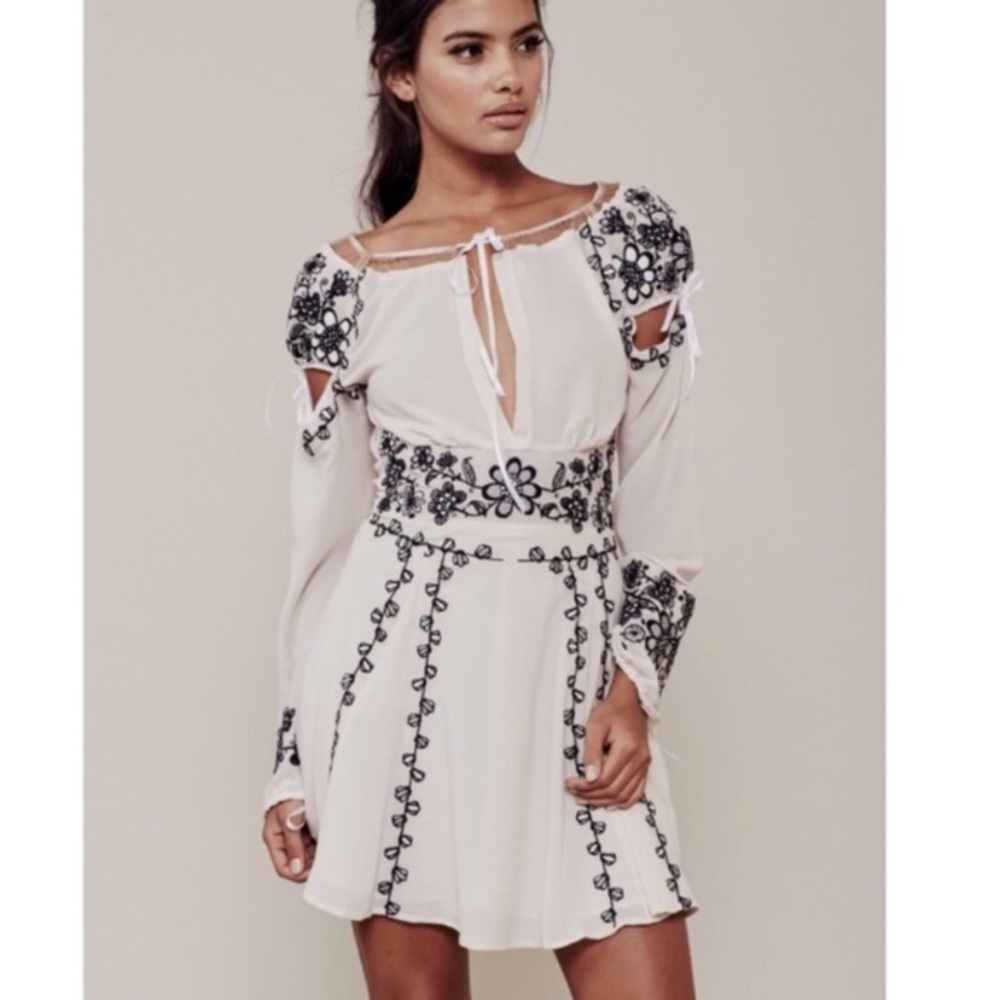 For love and lemons dress